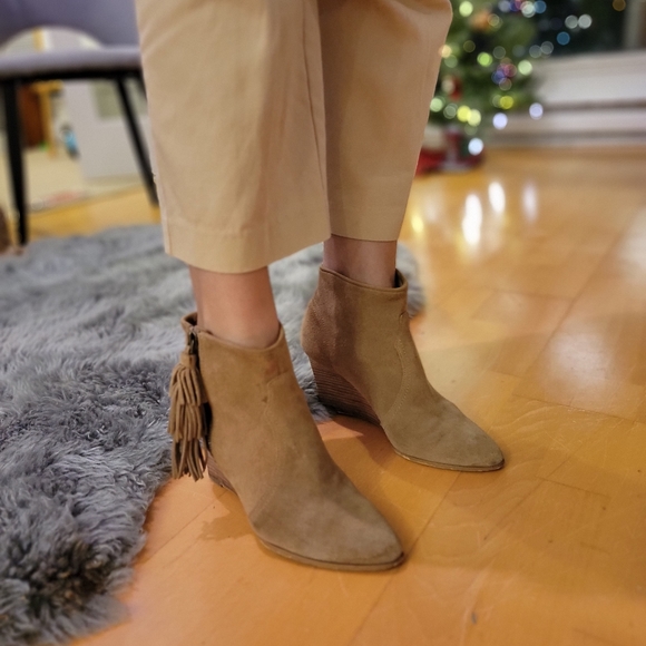 Suede booties - Picture 1 of 15